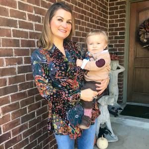 Meet your Posher, Lacey